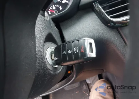 2018 Kia Optima Lx из США, поврежденный, VIN 5XXGT4L37JG259457